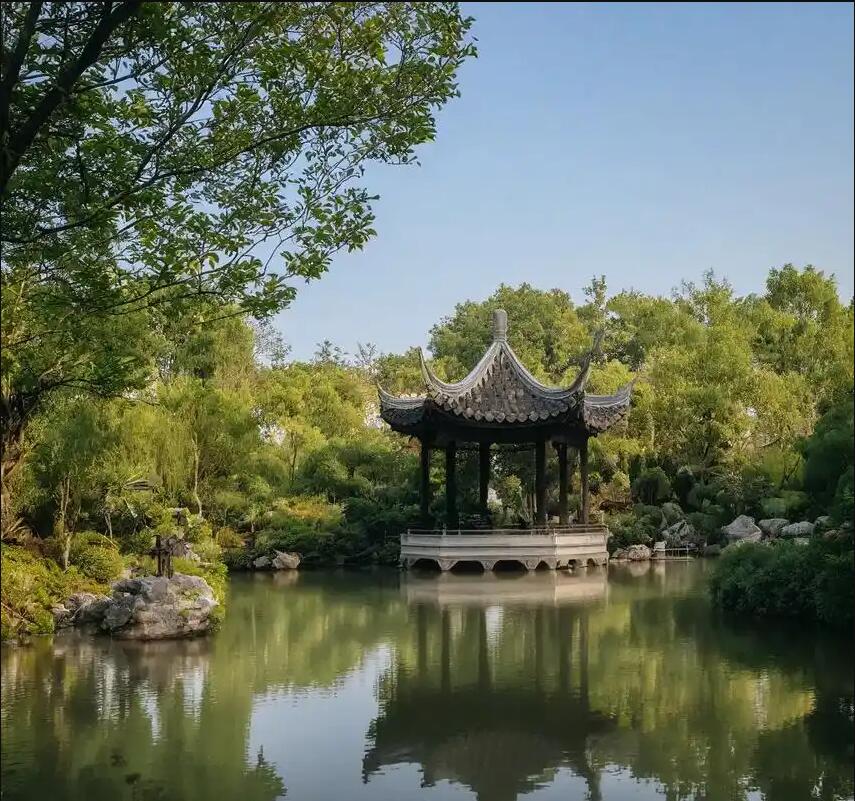 龙湾区含玉餐饮有限公司